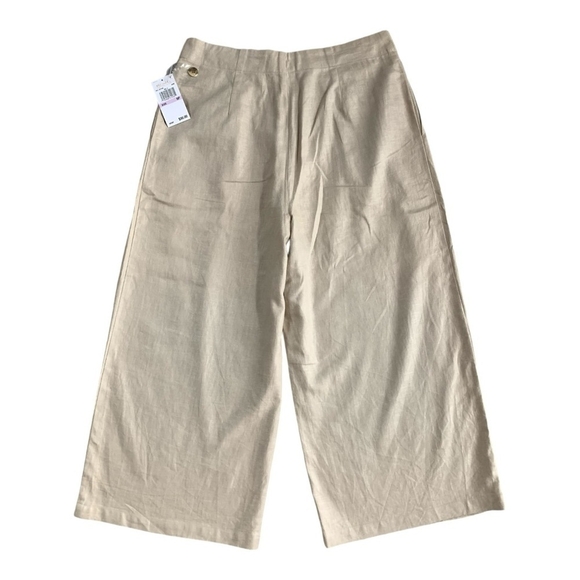 Women Cropped Pants MICHAEL Michael Kors
Wide Leg Capri Pants Beige Linen Pants - Picture 4 of 7